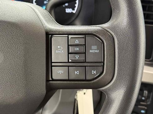 Used 2023 Ford F250 XLT w/ FX4 Off-Road Package image 18