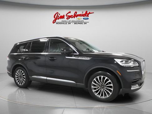 Used 2020 Lincoln Aviator Reserve w/ Equipment Group 201A AWD/4WD image 2