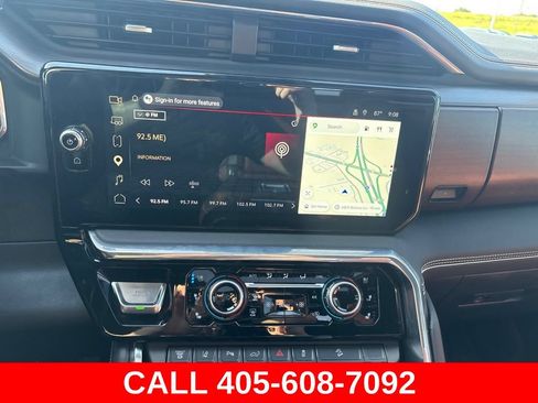 Used 2024 GMC Sierra 2500 Denali Ultimate AWD/4WD image 12