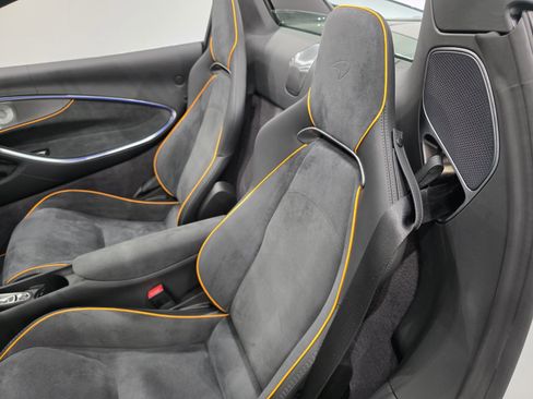 New 2026 McLaren Artura Spider image 8