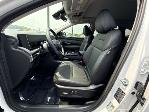 Certified 2025 Hyundai Tucson SEL AWD/4WD image 13