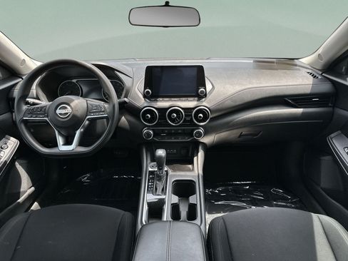Used 2024 Nissan Sentra SV FWD image 25