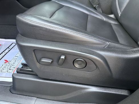 Used 2021 Chevrolet Tahoe LT AWD/4WD image 14
