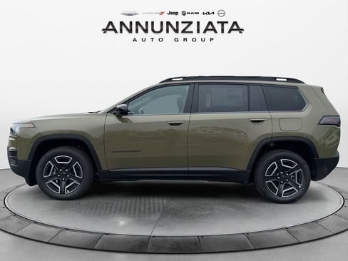 New 2026 Jeep Cherokee Laredo AWD/4WD image 2