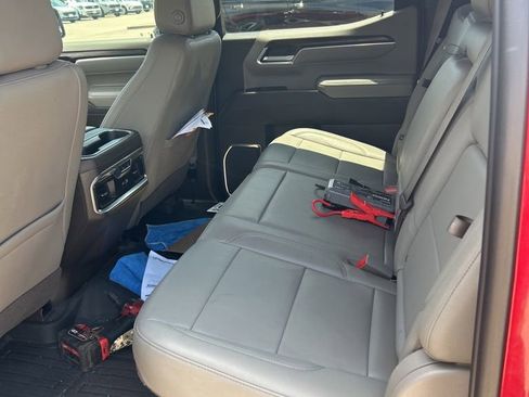 Used 2022 GMC Sierra 1500 SLT RWD image 5