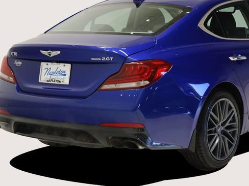 Used 2019 Genesis G70 2.0T Advanced image 7