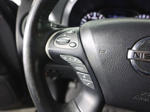 Used 2015 Nissan Pathfinder Platinum w/ Cargo Package image 13