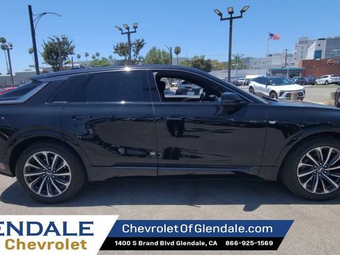 Used 2024 Cadillac Lyriq Sport RWD image 9