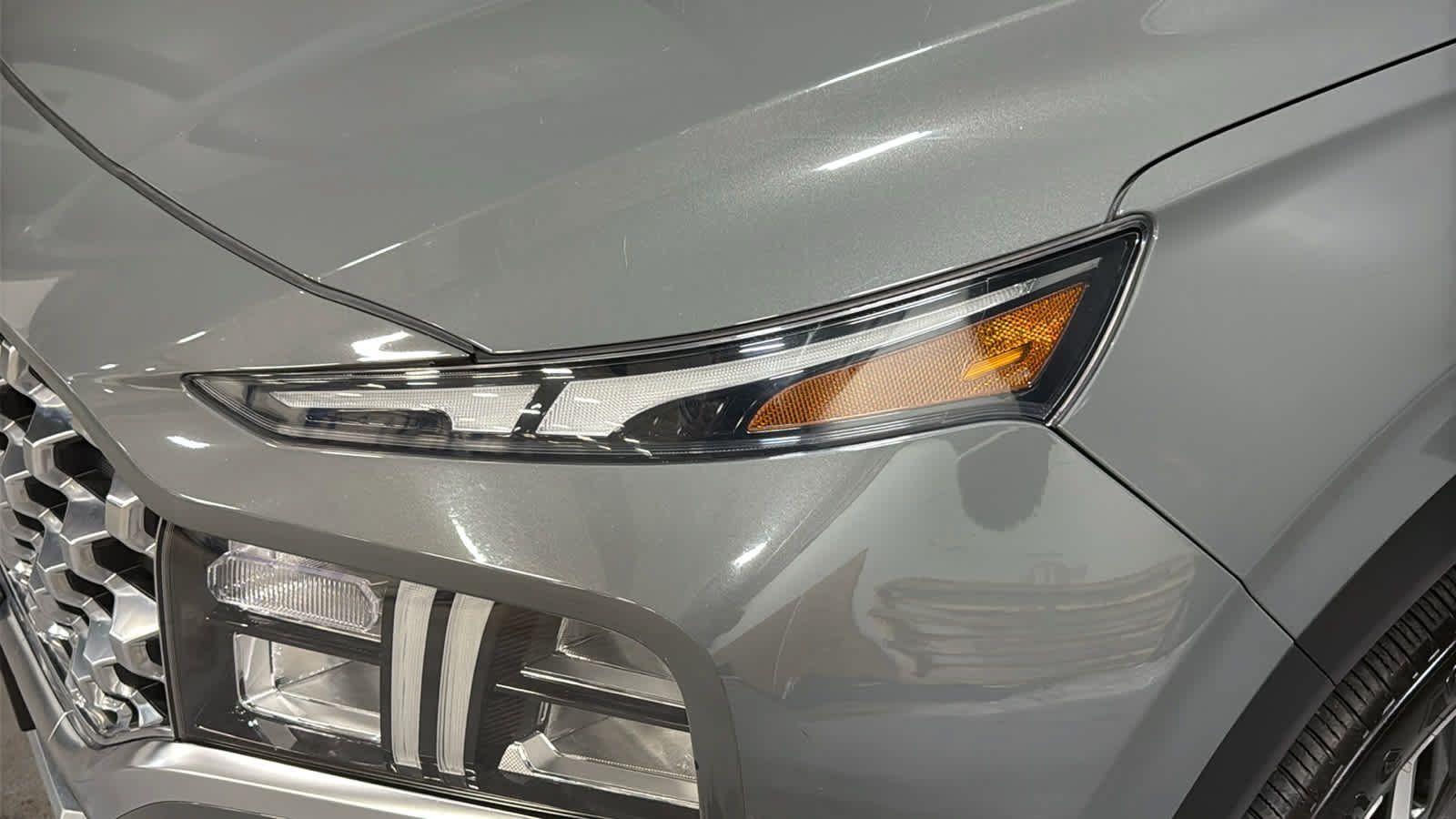 Used 2023 Hyundai Santa Fe SEL Premium AWD/4WD image 7