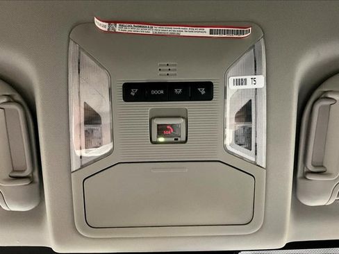 Certified 2025 Toyota RAV4 XLE image 36