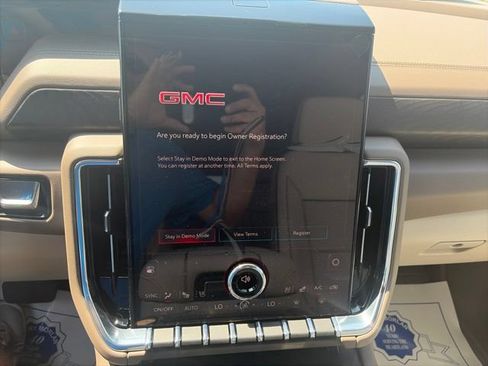 New 2026 GMC Yukon Denali w/ Advanced Technology Package AWD/4WD image 23