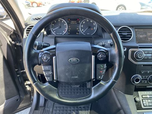 Used 2016 Land Rover LR4 HSE Silver Edition AWD/4WD image 12