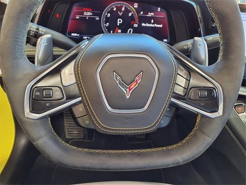 Used 2022 Chevrolet Corvette Stingray Premium Conv w/ Z51 Performance Package image 13