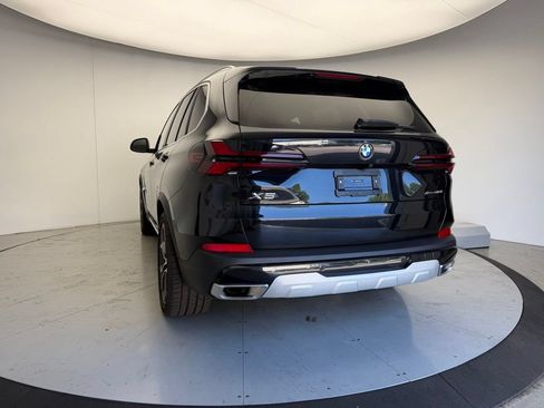 Used 2026 BMW X5 xDrive40i AWD/4WD image 2