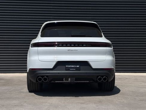 New 2026 Porsche Cayenne image 6