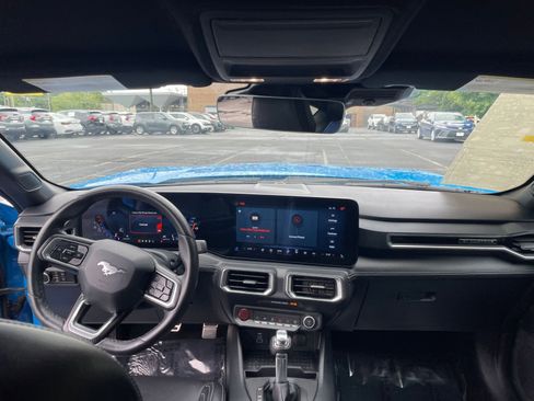 Used 2024 Ford Mustang Premium image 32