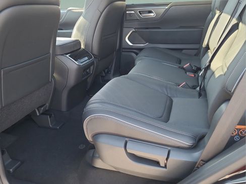 New 2026 INFINITI QX80 Luxe image 10