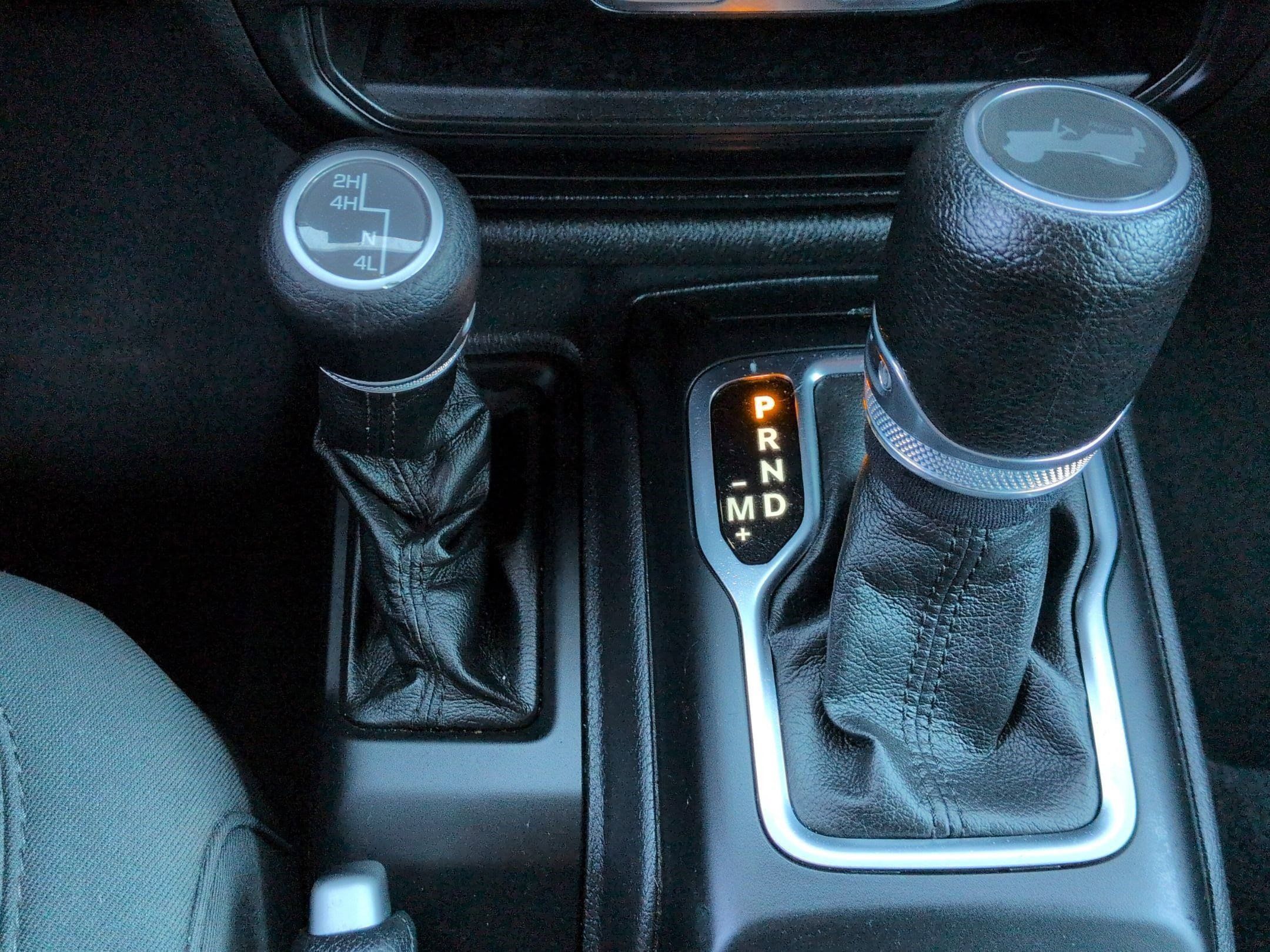 Used 2022 Jeep Wrangler Unlimited Sport AWD/4WD image 26