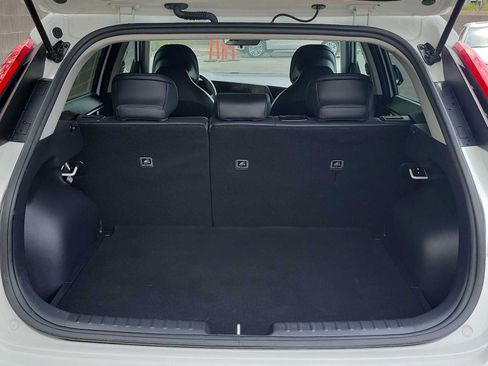 Used 2023 Kia Niro EX Touring FWD image 23