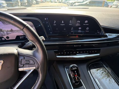 Used 2022 Cadillac Escalade ESV Sport w/ Touring Package AWD/4WD image 24