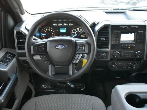 Used 2018 Ford F150 XLT AWD/4WD image 12