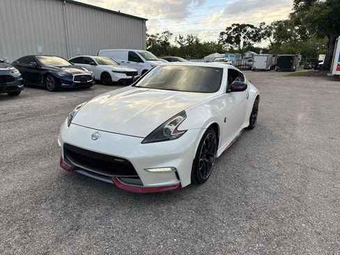 Used 2017 Nissan 370Z NISMO image 58