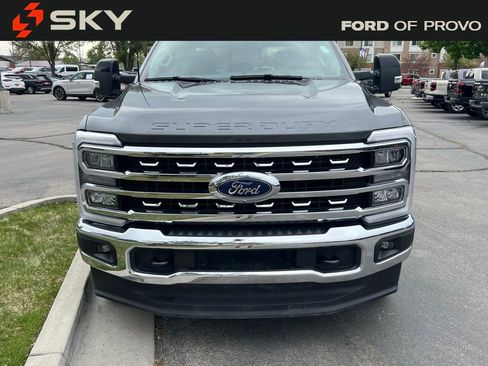 Used 2024 Ford F250 Lariat AWD/4WD image 4