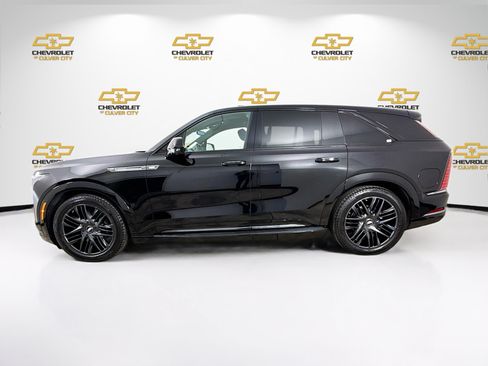 Used 2025 Cadillac Escalade IQ Sport 2 AWD/4WD image 5