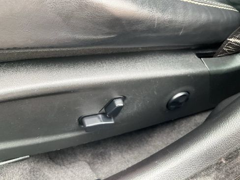 Used 2013 Chrysler 300 S image 18