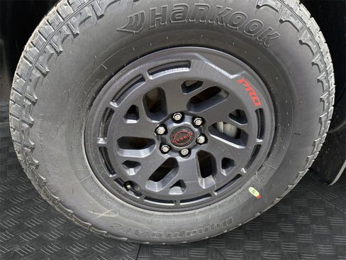 New 2025 Nissan Frontier PRO-4X image 20