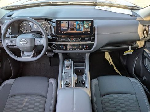New 2026 Nissan Pathfinder SV AWD/4WD image 9