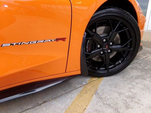 Used 2023 Chevrolet Corvette 3LT Z51 Convertible w/ Z51 Performance Package image 33