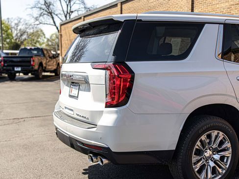 Used 2021 GMC Yukon Denali AWD/4WD image 14