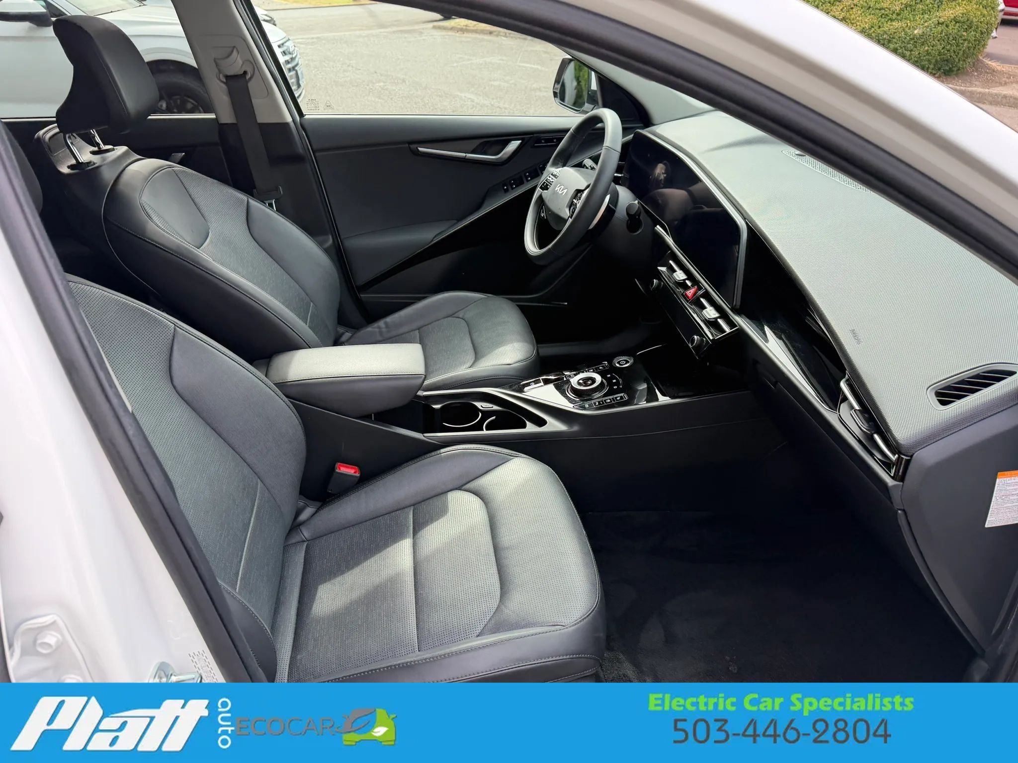 Used 2023 Kia Niro Wave FWD image 47