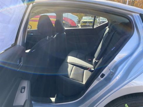 New 2025 Nissan Altima 2.5 SV image 22