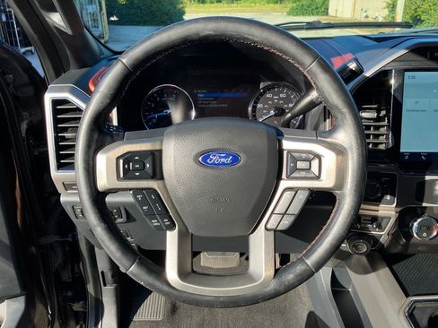 Used 2022 Ford F250 Platinum image 16