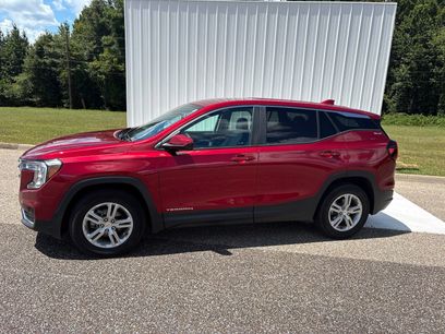 Used 2023 GMC Terrain SLE