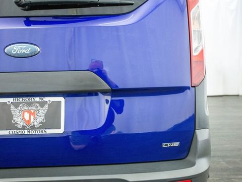 Used 2017 Ford Transit Connect XL image 39