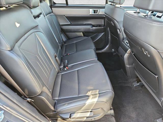 Used 2026 Hyundai Santa Fe SEL FWD image 19