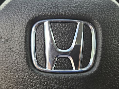 Used 2025 Honda Accord LX image 27