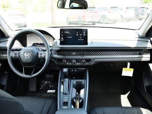 New 2026 Honda Accord LX image 17