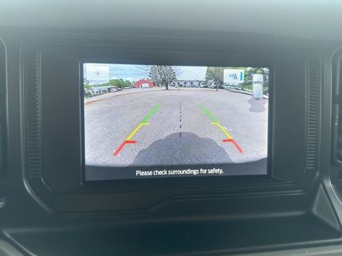 Used 2022 Ford Bronco Badlands image 34