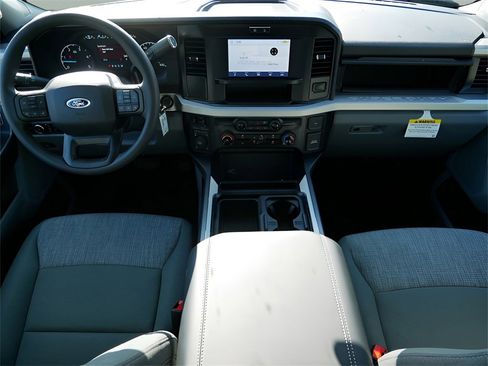 Used 2025 Ford F250 XLT w/ FX4 Off-Road Package image 18