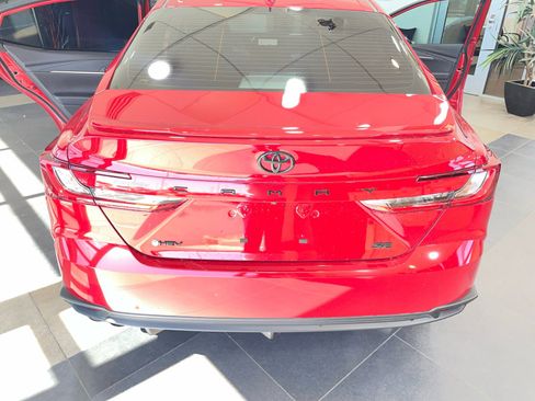 Used 2026 Toyota Camry SE w/ Convenience Package FWD image 24