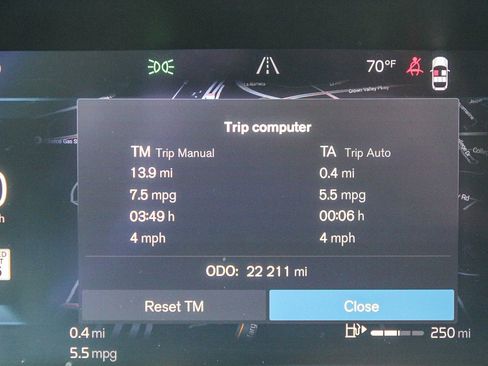 Used 2023 Volvo XC60 B5 Core w/ Climate Package image 26