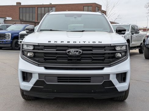 New 2026 Ford Expedition Max Platinum AWD/4WD image 9