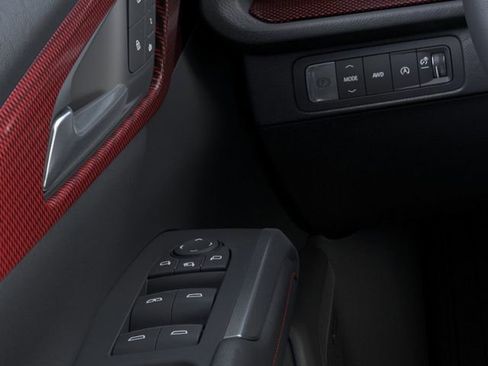 New 2026 Chevrolet Traverse RS w/ LPO, Floor Liner Package AWD/4WD image 22