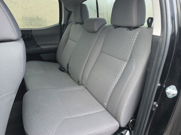Used 2023 Toyota Tacoma SR AWD/4WD image 10