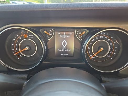 Used 2021 Jeep Wrangler Unlimited Sport AWD/4WD image 45