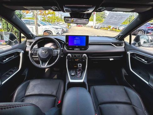 Certified 2024 Toyota RAV4 XSE w/ Premium Package AWD/4WD image 17